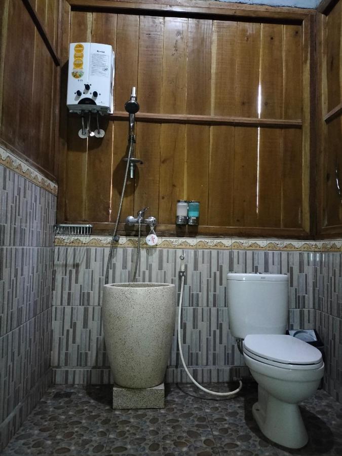 Friendly Homestay Lemukih Сінгараджа Екстер'єр фото