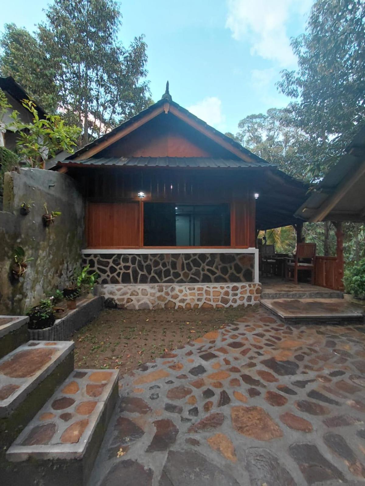 Friendly Homestay Lemukih Сінгараджа Екстер'єр фото