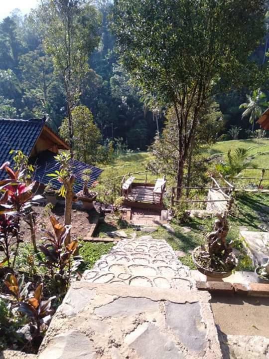 Friendly Homestay Lemukih Сінгараджа Екстер'єр фото